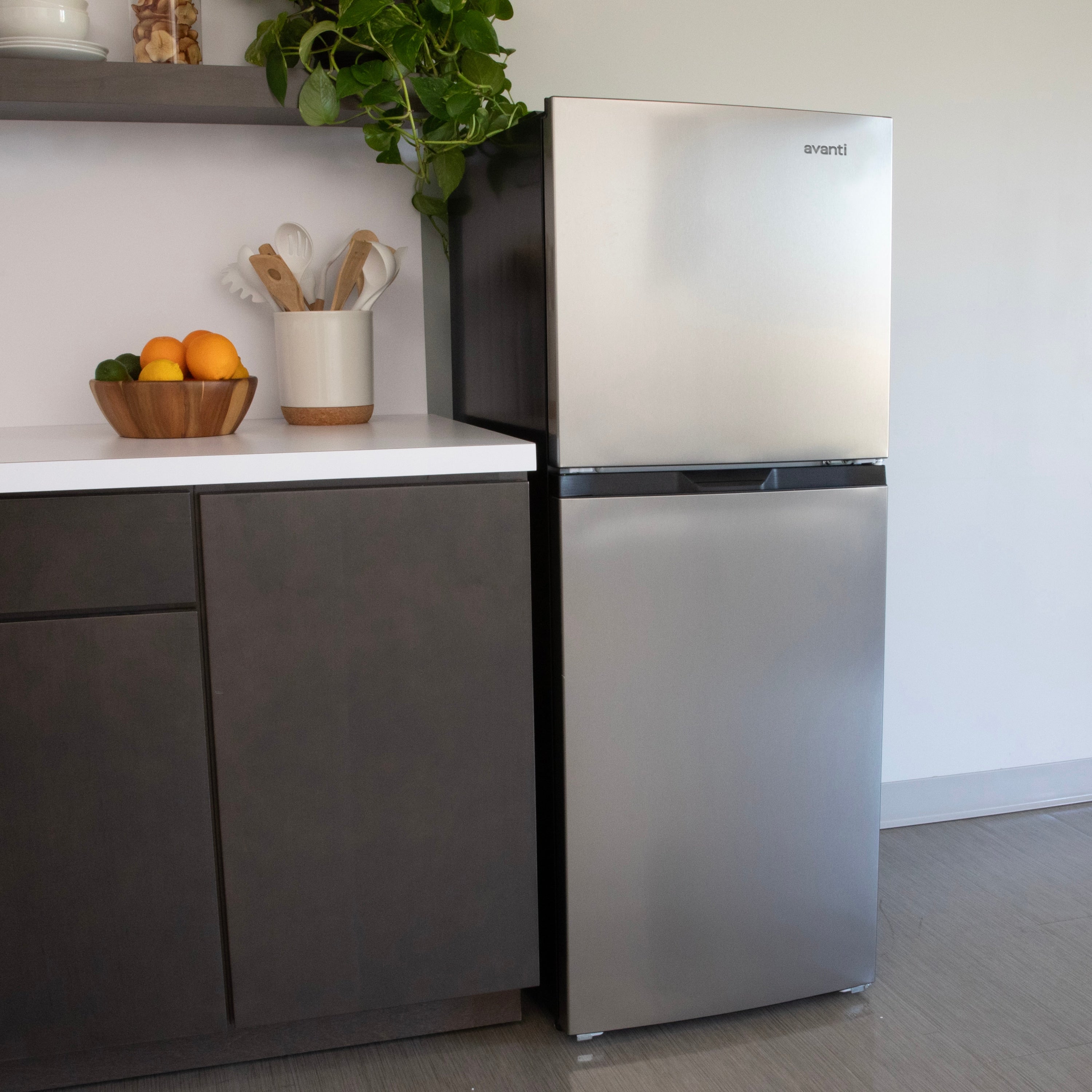 7-Cu Ft Counter-Depth 22-In Wide Top-Freezer Refrigerator ( Stainless Steel ) ENERGY STAR Certified
