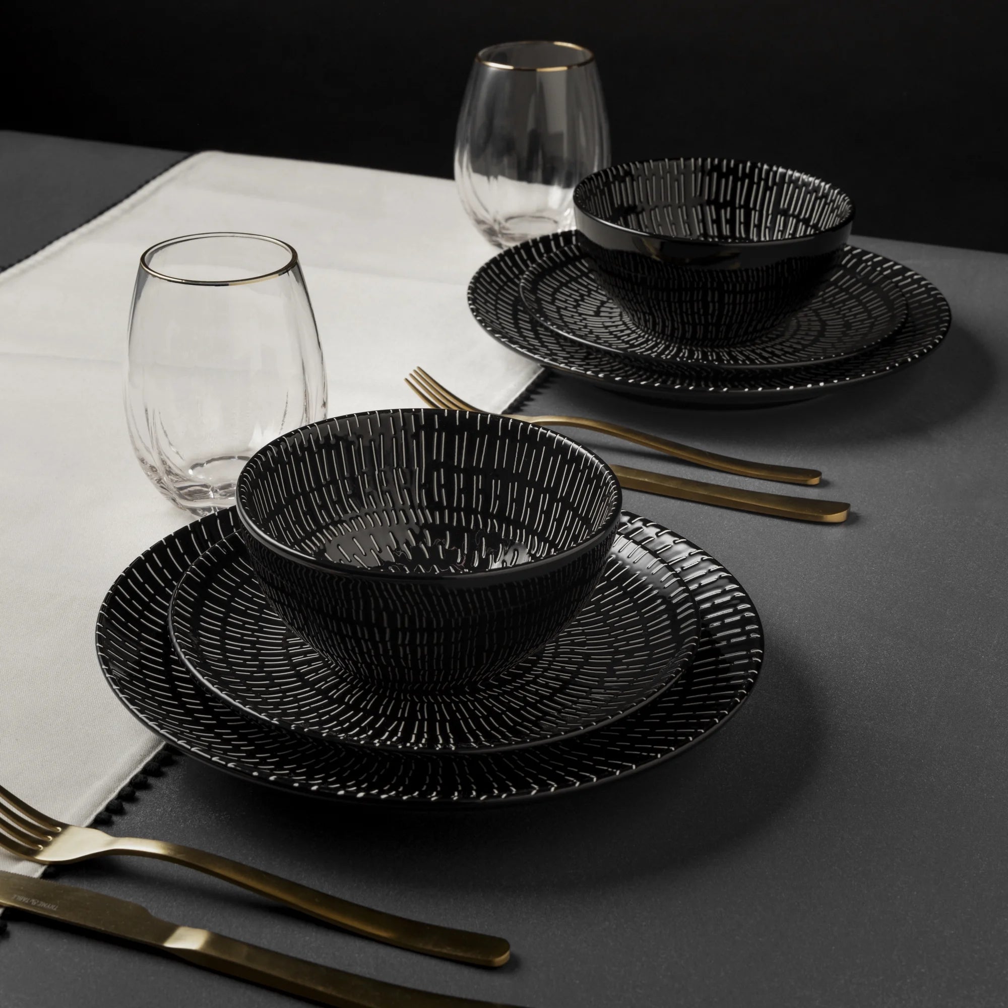 Thyme & Table Maddox 12-Piece Stoneware Dinnerware Set